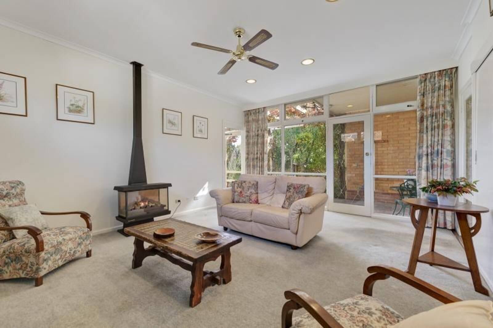 Property Gallery Thumbnail 3