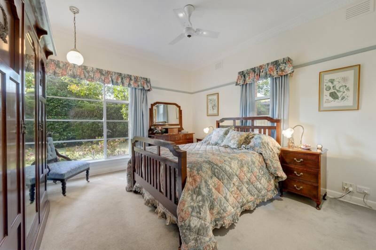 Property Gallery Thumbnail 6