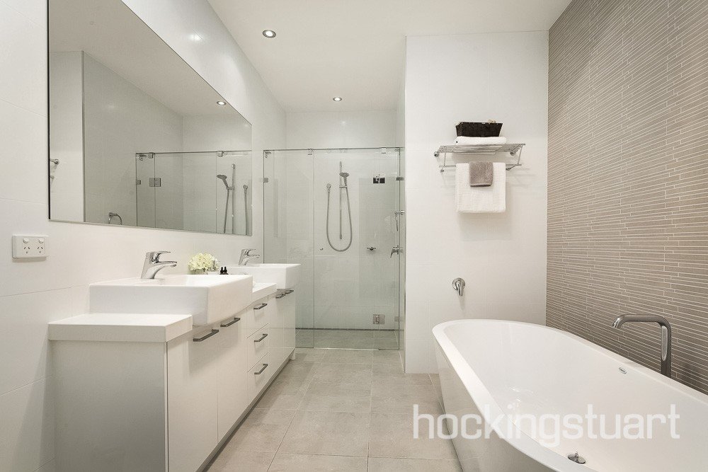 43 Sweyn Street, Balwyn North image 8