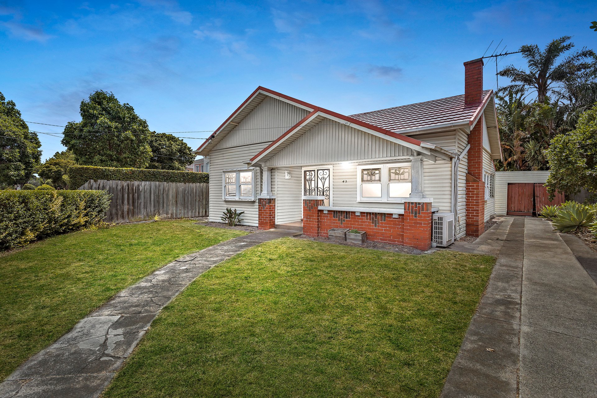 Property Gallery - Main Image