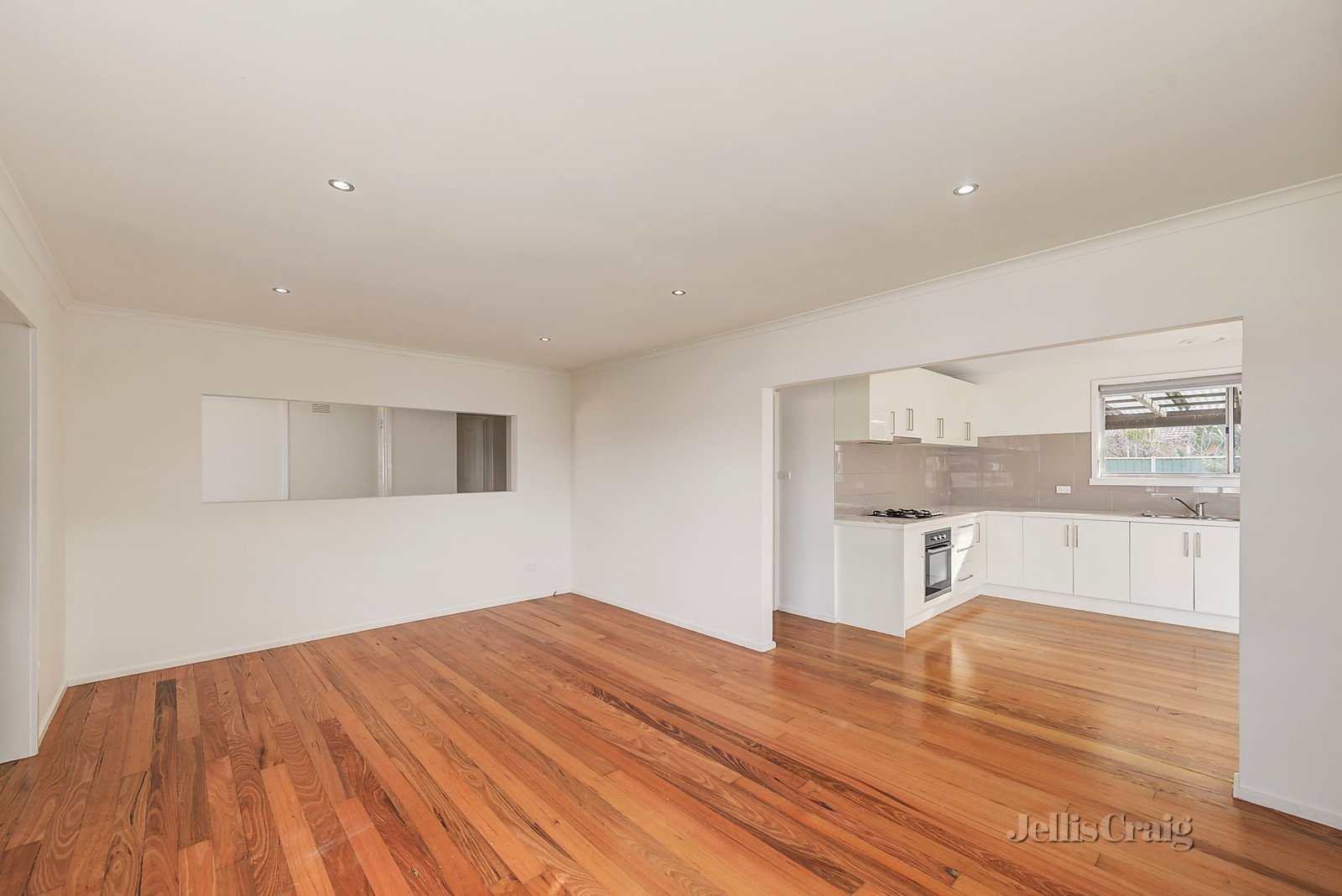 43 Tunbridge Crescent, Lalor image 2