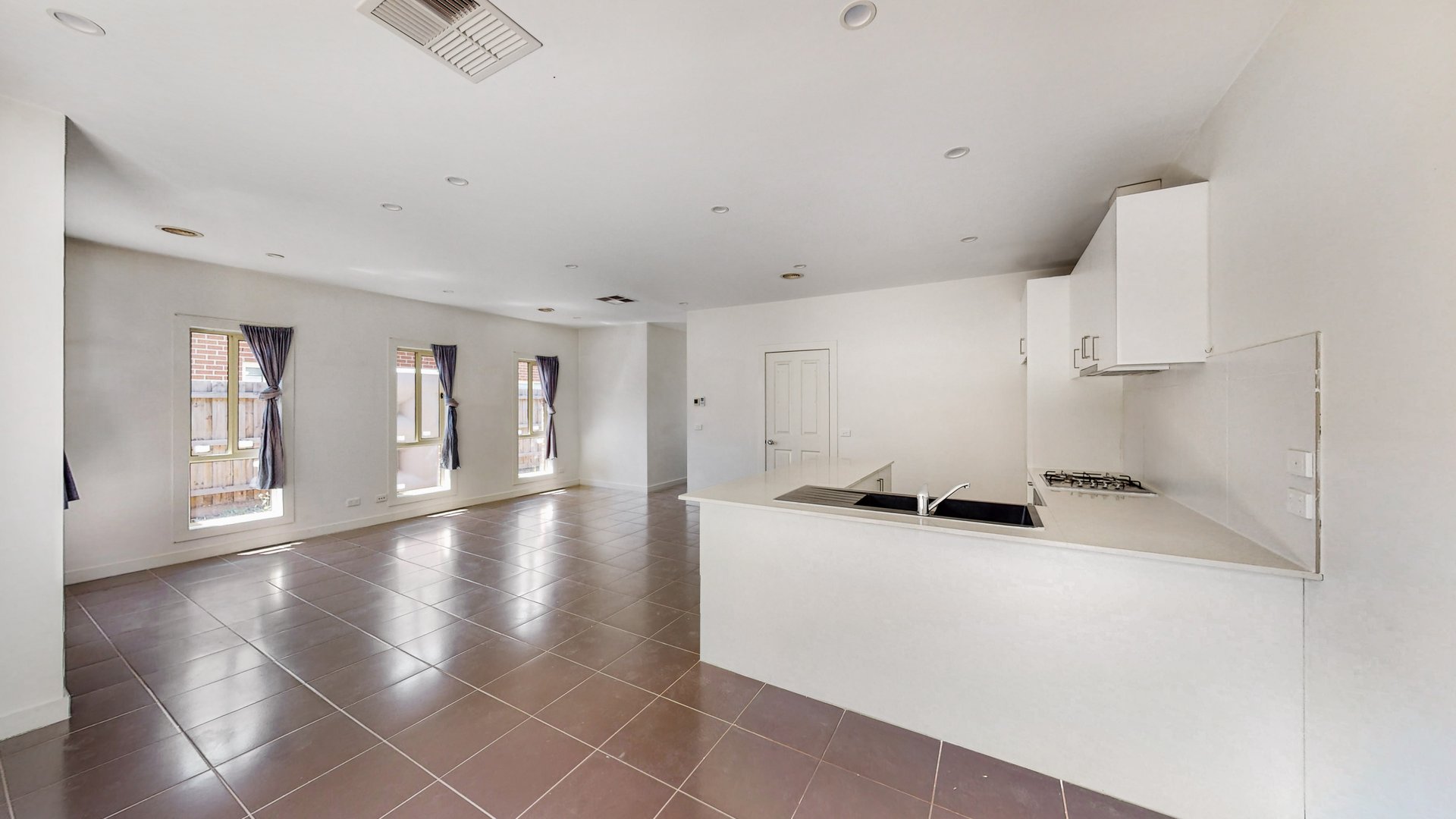 4/3 Vine Street, Braybrook image 6
