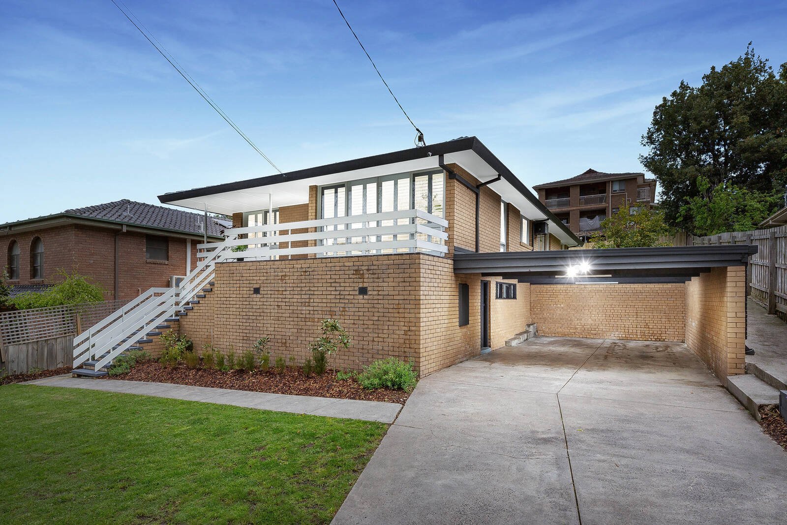 Property Gallery - Main Image