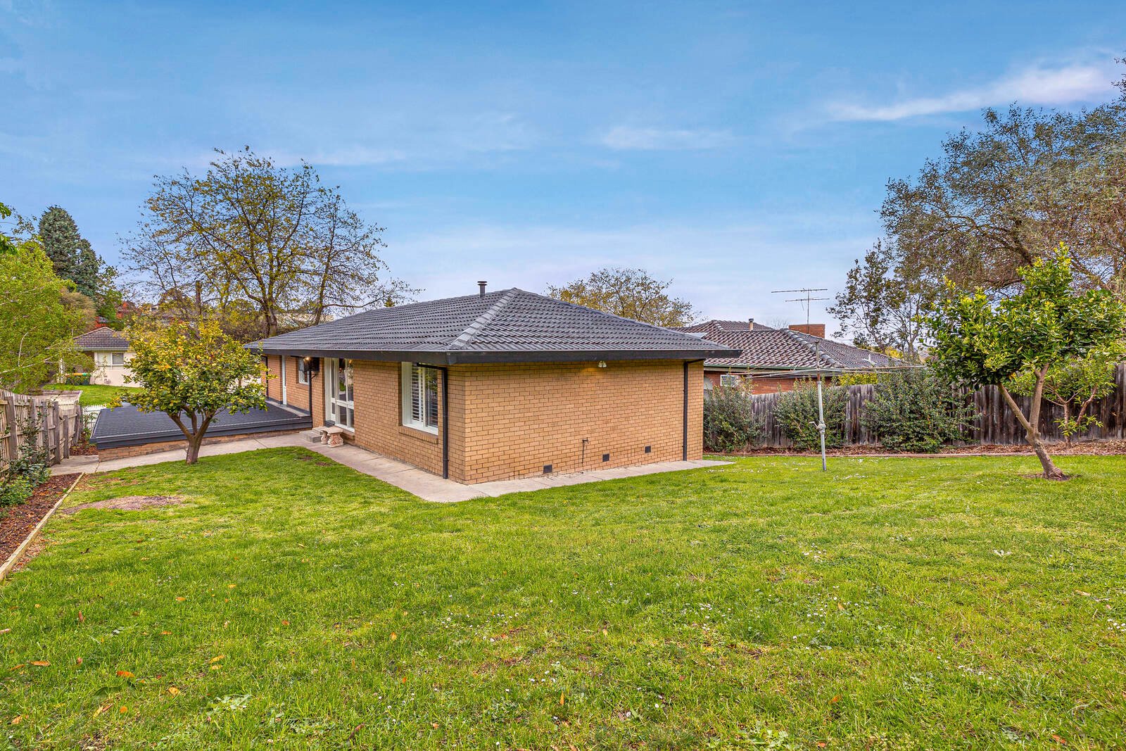 Property Gallery Thumbnail 10