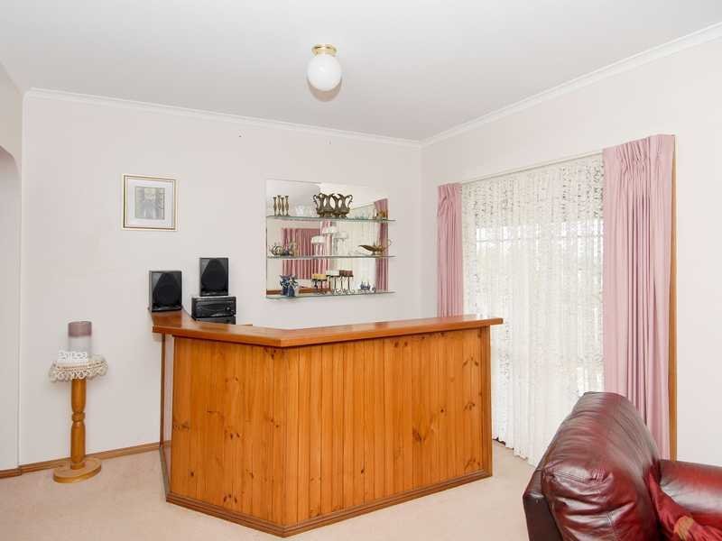43 Waurnvale Drive, Belmont image 5