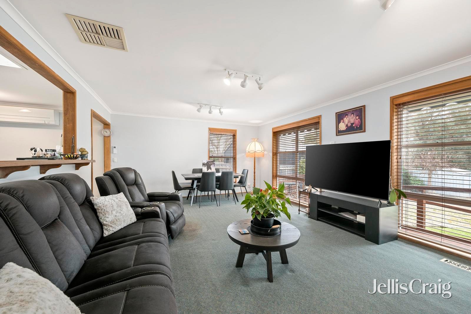 43 Welten Drive, Coldstream image 2
