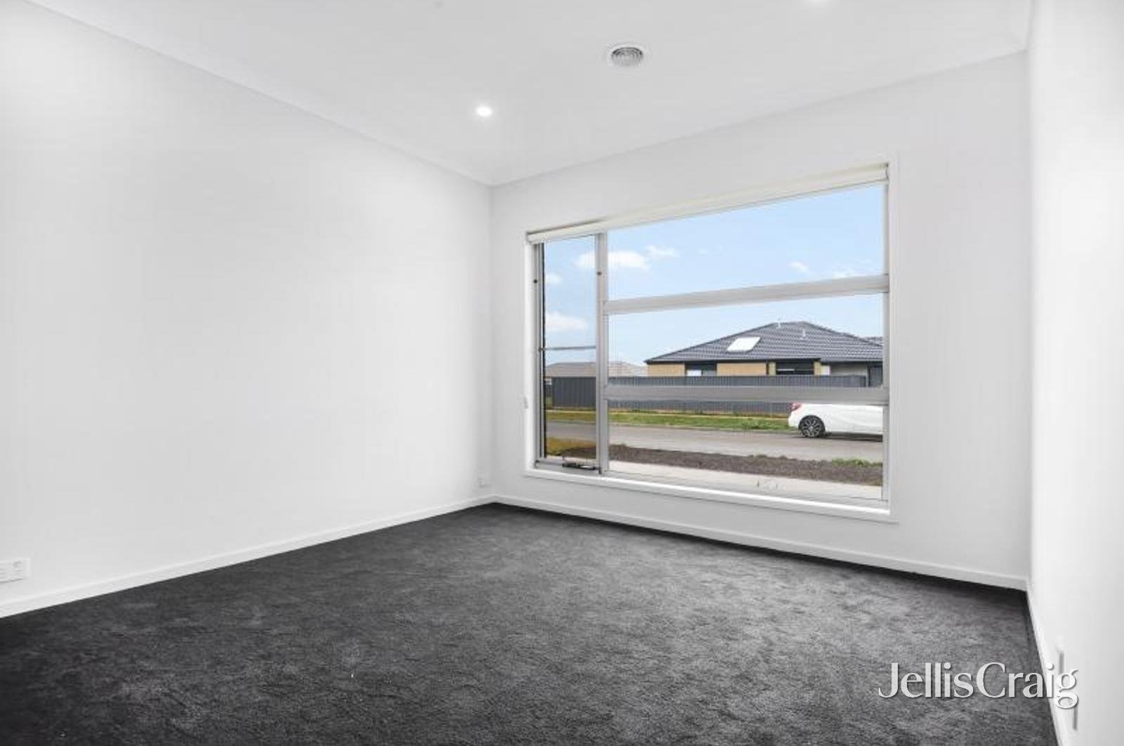 43 Wexford Street, Alfredton image 5