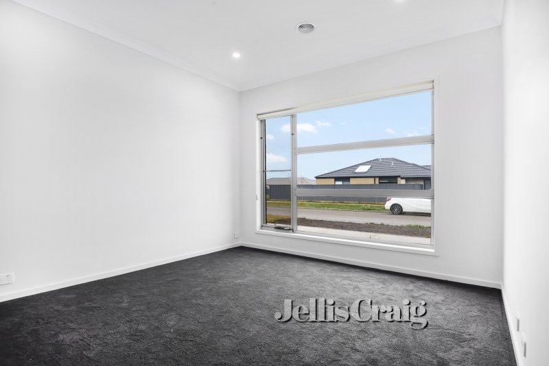 43 Wexford Street, Alfredton image 4