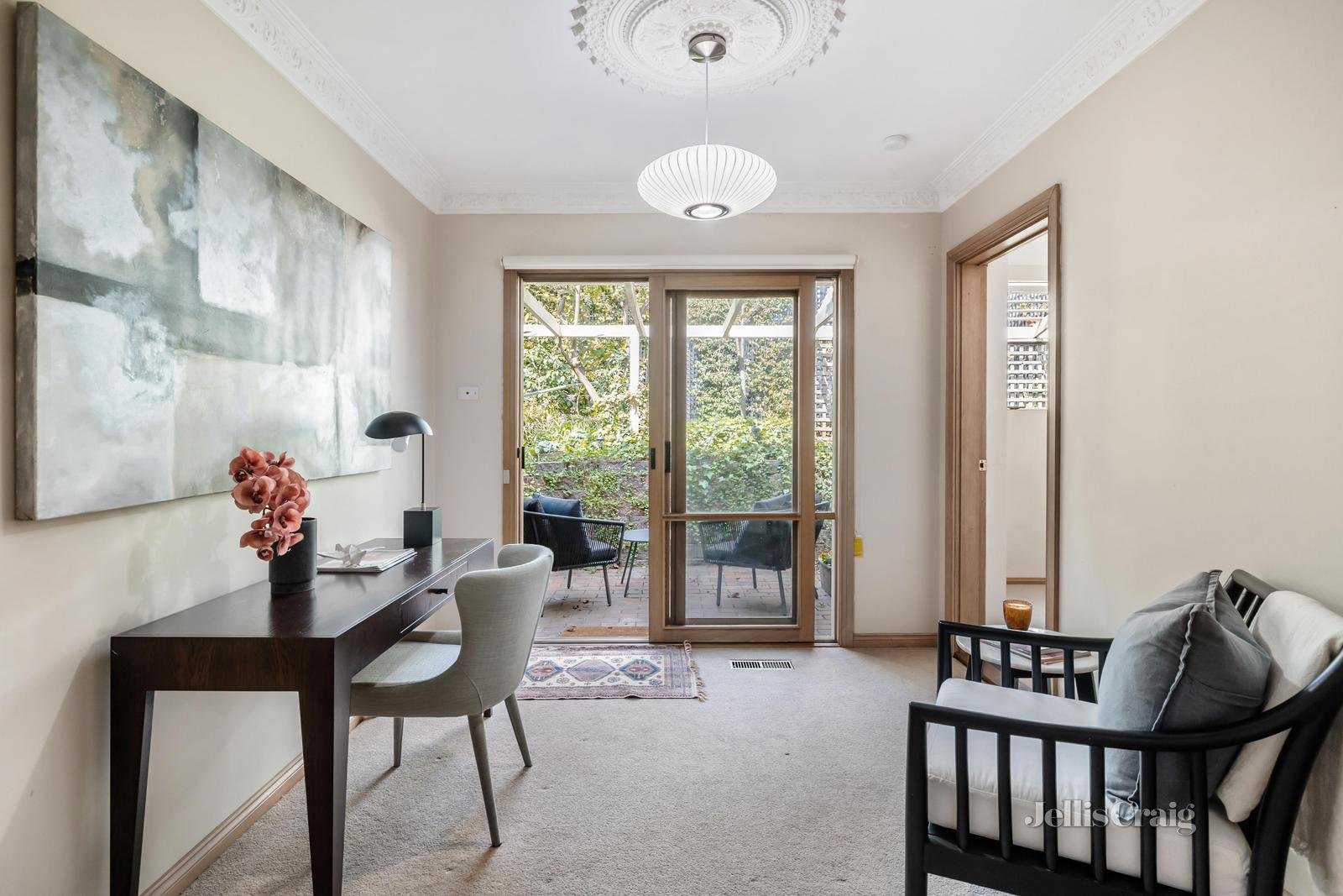 4/3 Windsor Crescent, Surrey Hills image 4