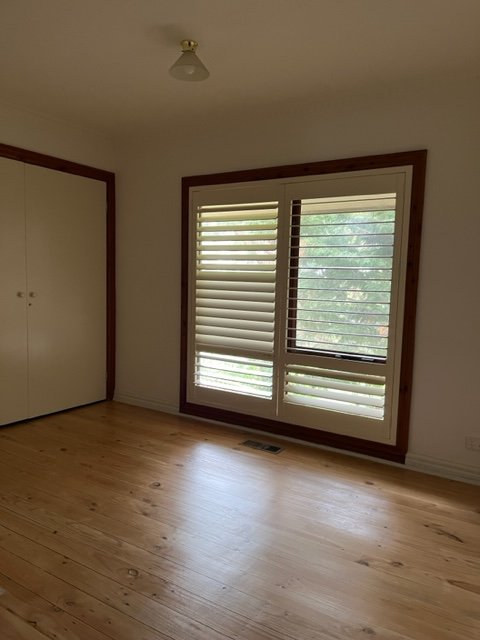 Property Gallery Thumbnail 11