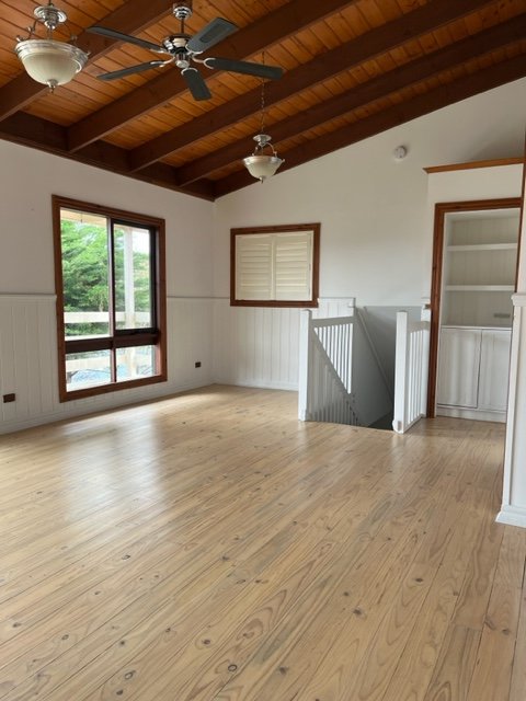 Property Gallery Thumbnail 14