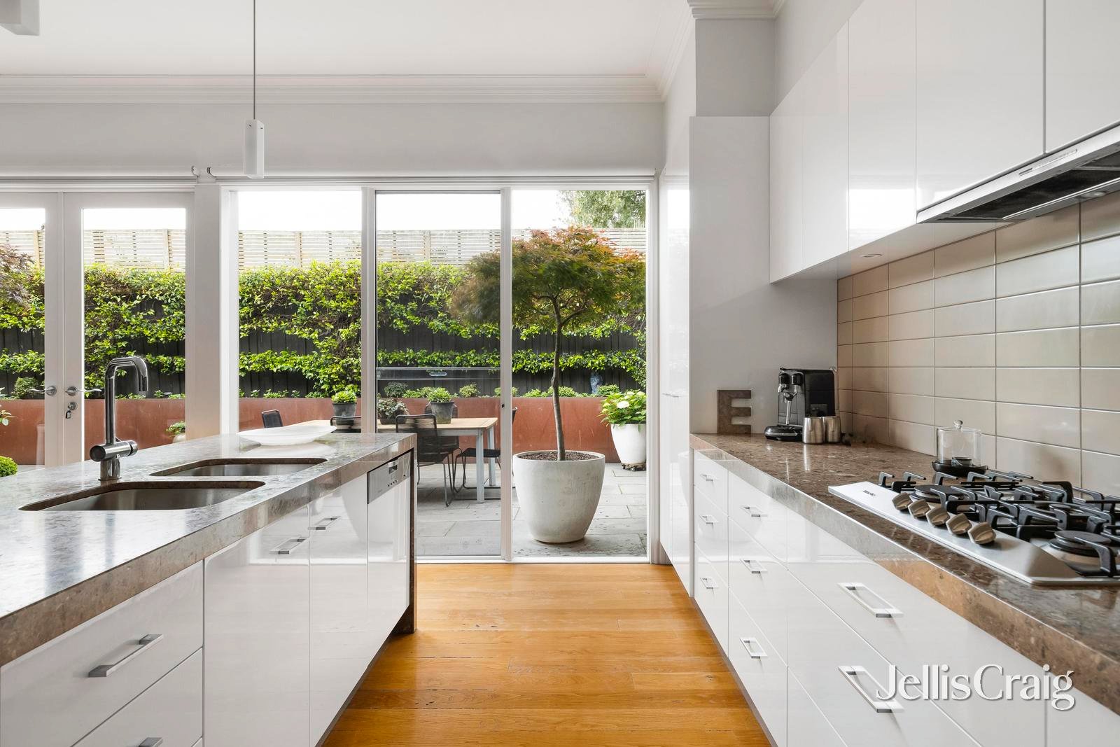 4/30 Faversham Road, Canterbury image 3