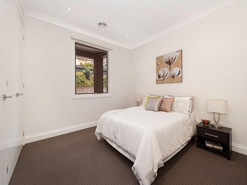 4/30 Francesca Street, Mont Albert North image 7