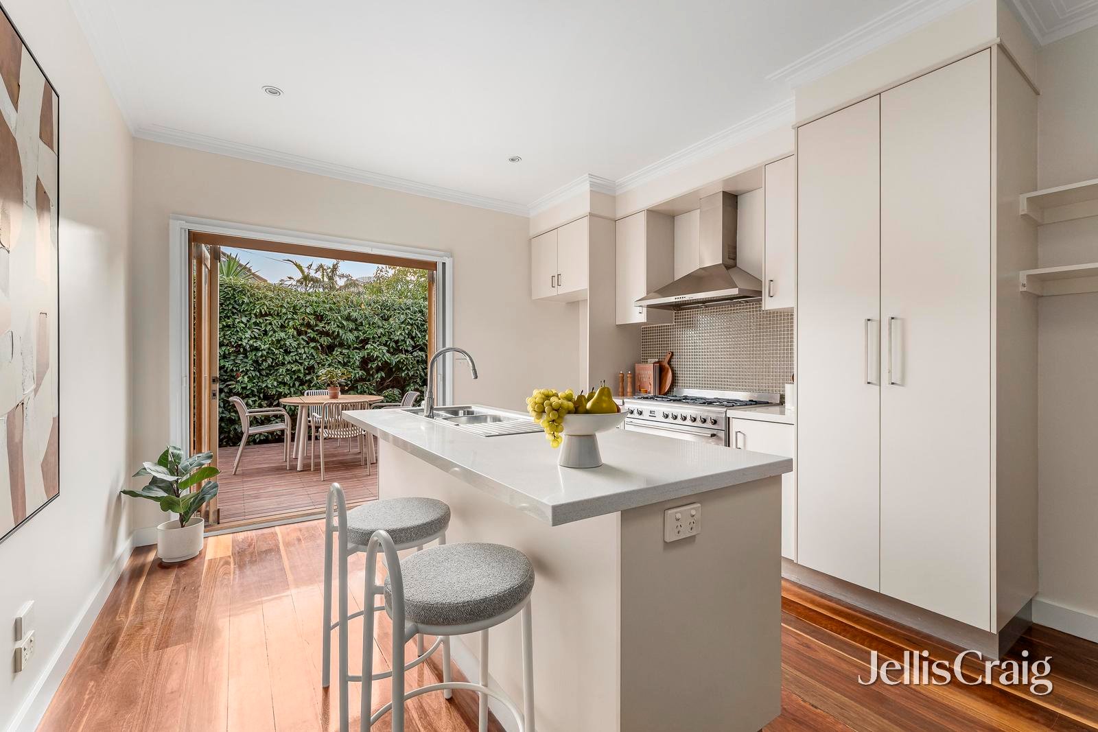 4/30 The Grove, Coburg image 3