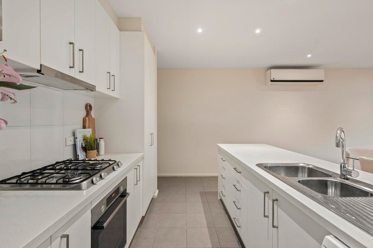 4/303 Maroondah Highway Service Road, Croydon image 5