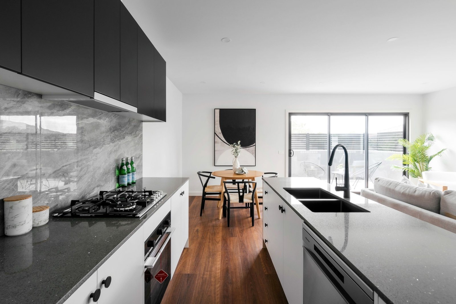 Property Gallery Thumbnail 7