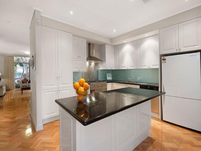 4/307 Auburn Road, Hawthorn image 4