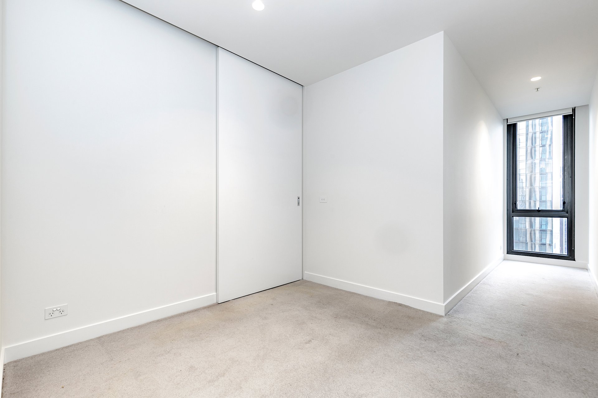 4307/81 A'Beckett Street, Melbourne image 3