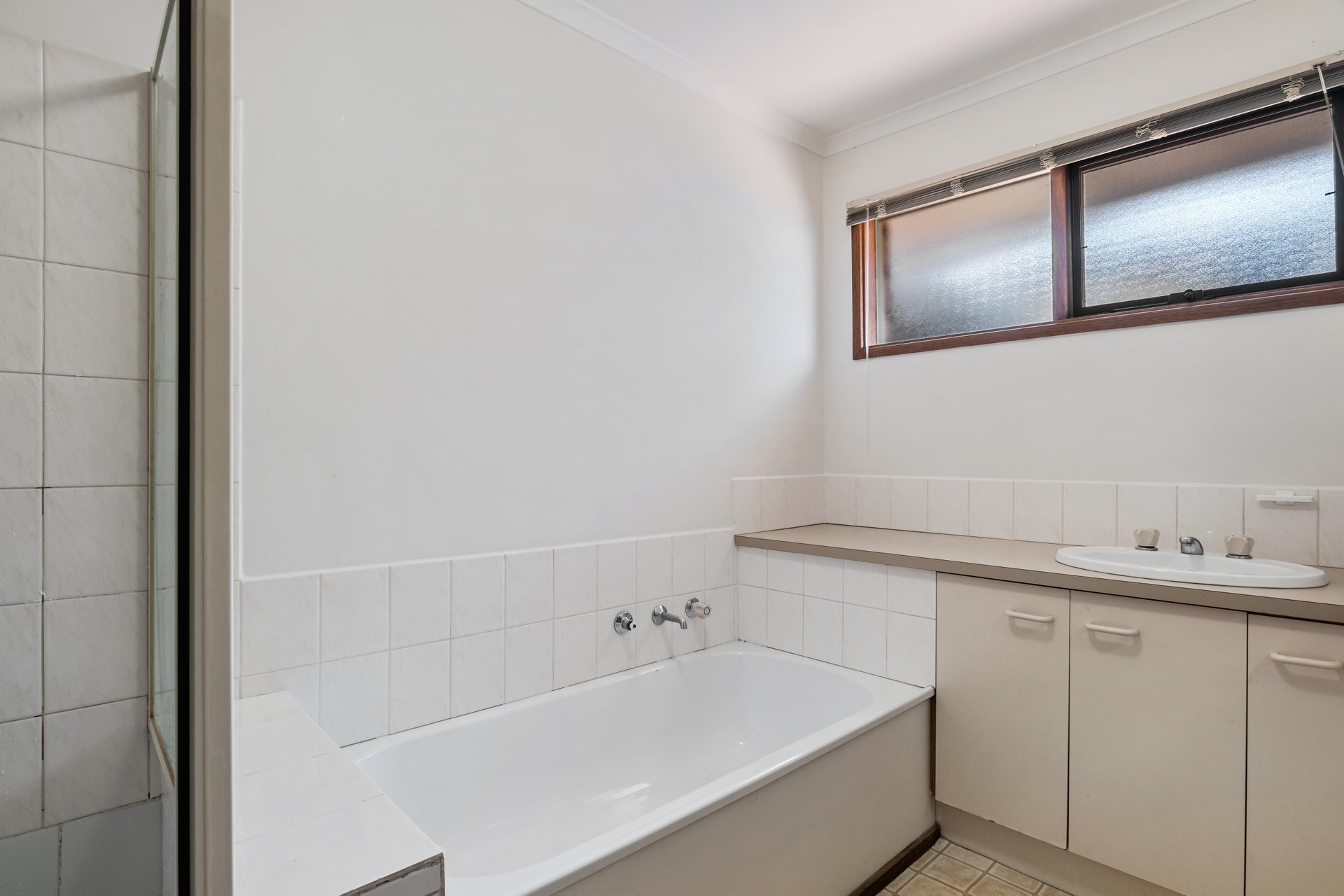 4/31 Felix Grove, Mooroolbark image 8