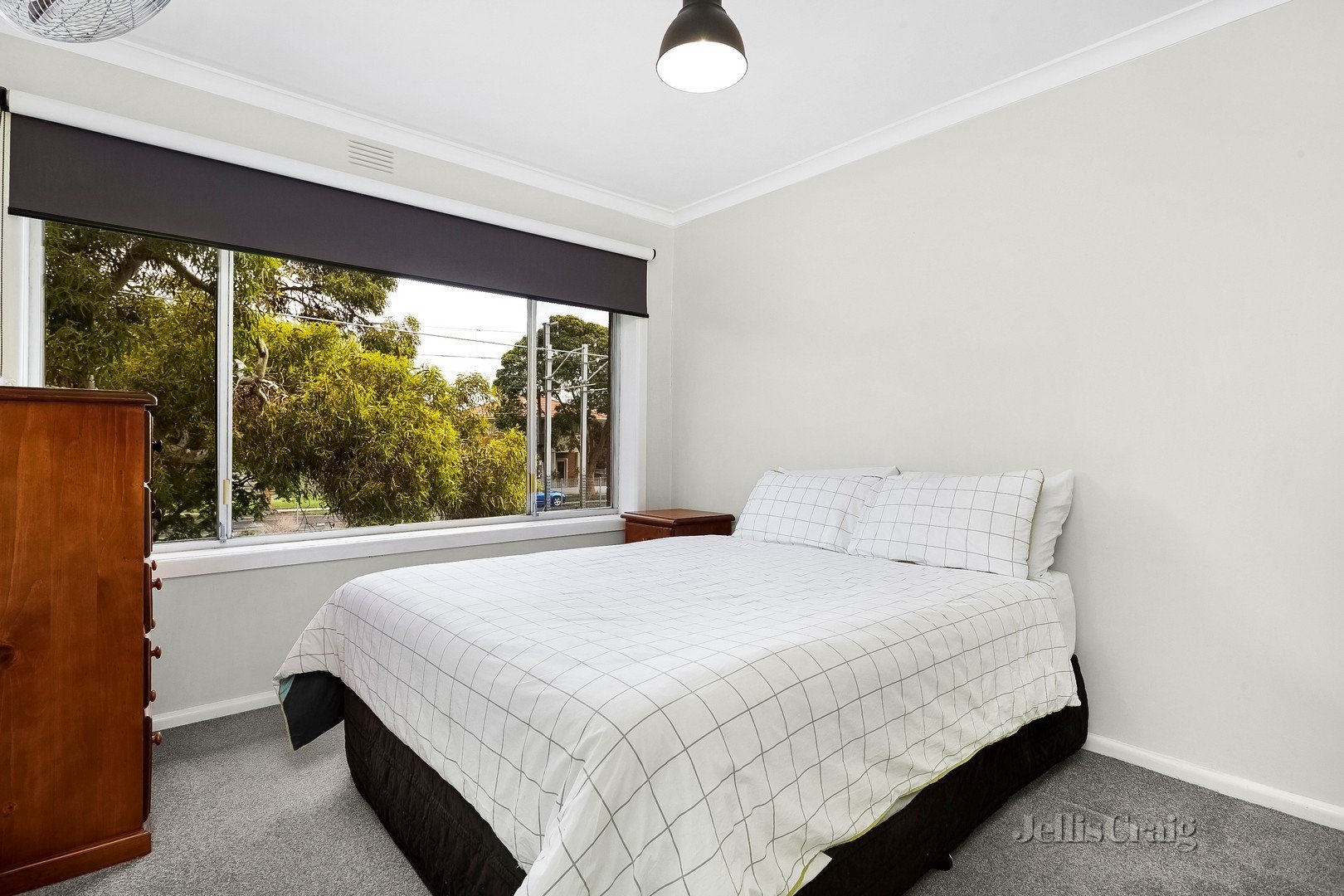 4/31 Millers Road, Altona North image 4