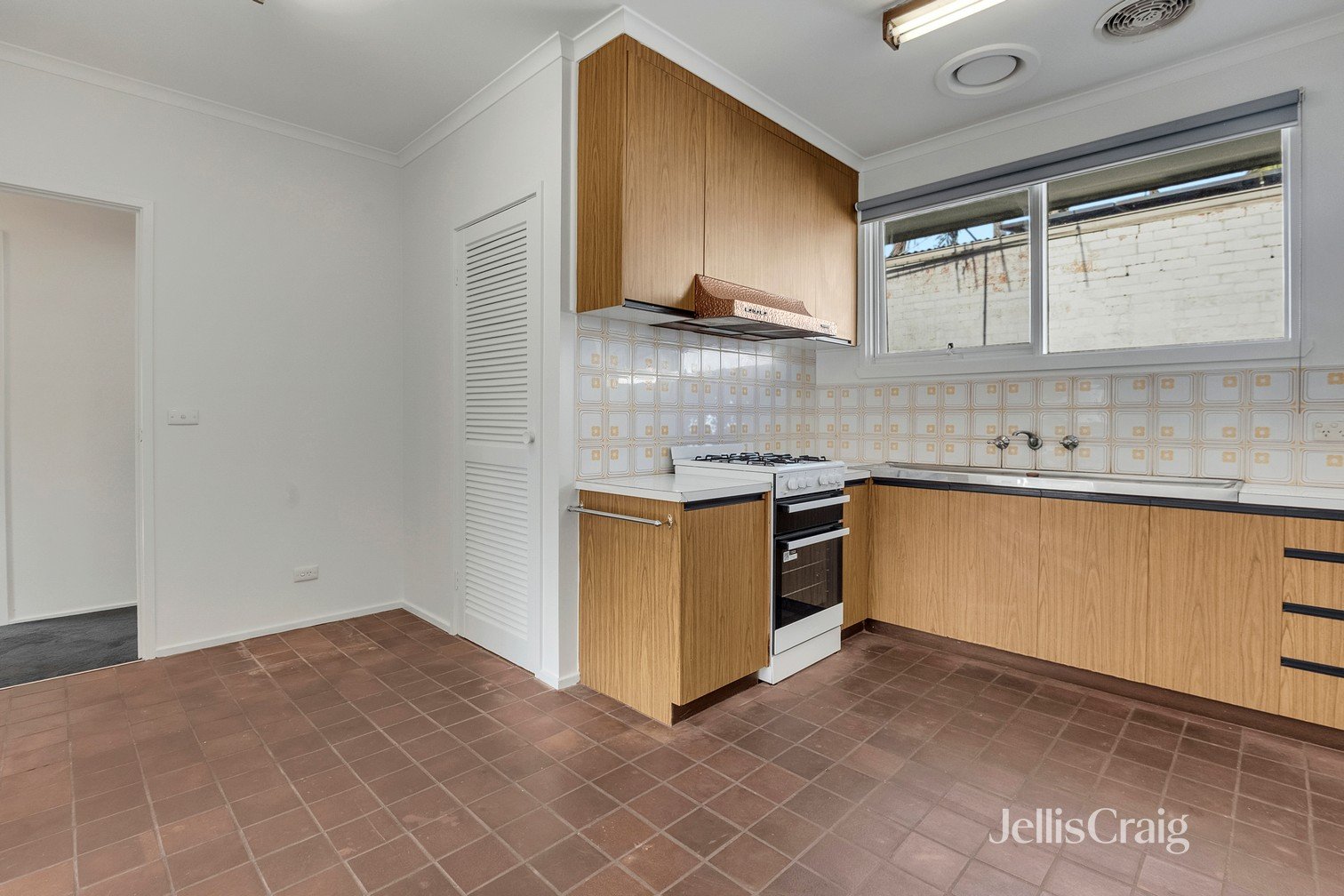 4/31 Rose Street, Altona image 5