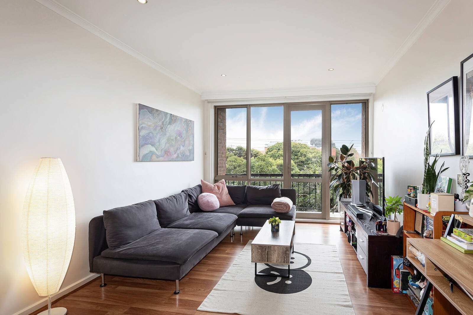 Property Gallery Thumbnail 2