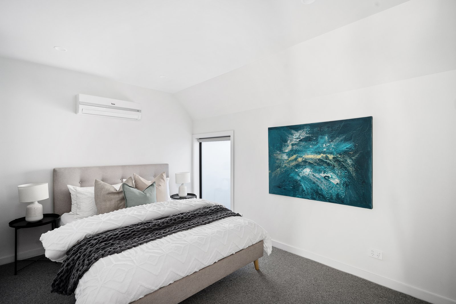 Property Gallery Thumbnail 10