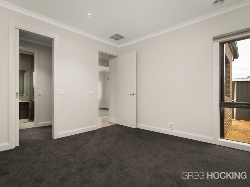 4/31 Upton Street, Altona image 6