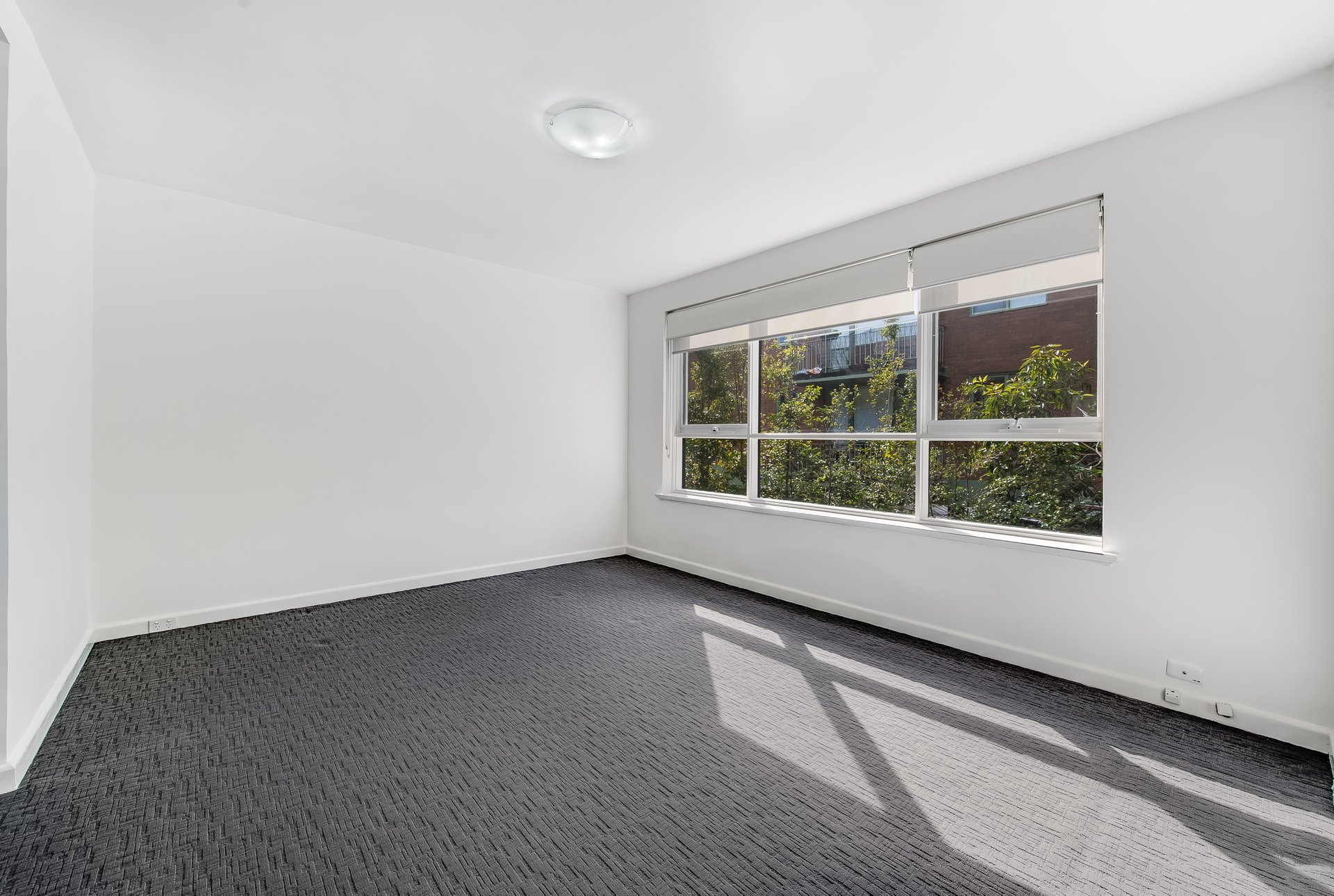 4 / 317 Dandenong Road Windsor