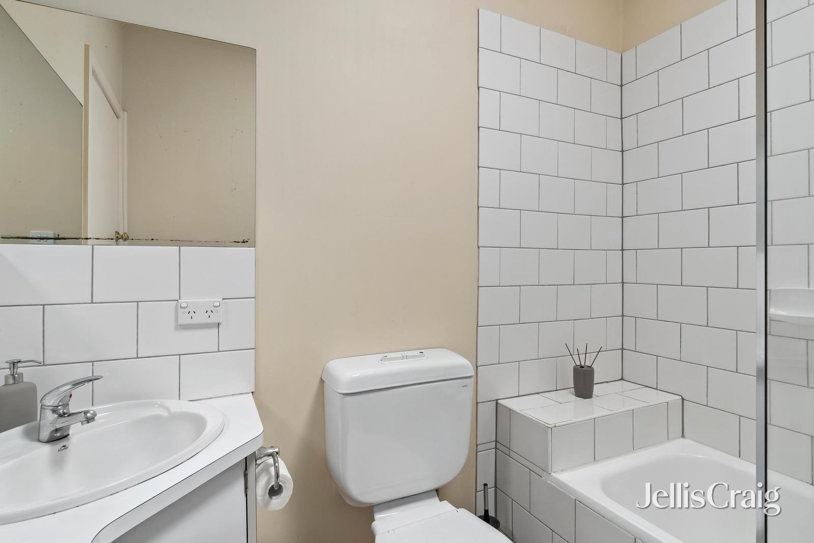 432 Belmore Road, Mont&nbsp;Albert&nbsp;North image 8