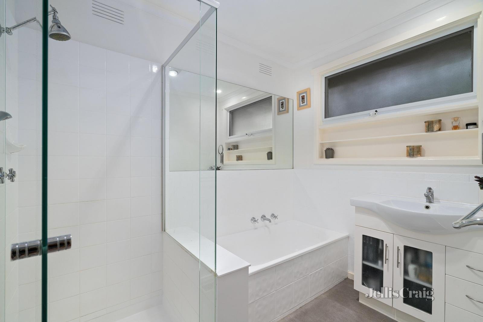 4/32 Bringa Avenue, Camberwell image 4