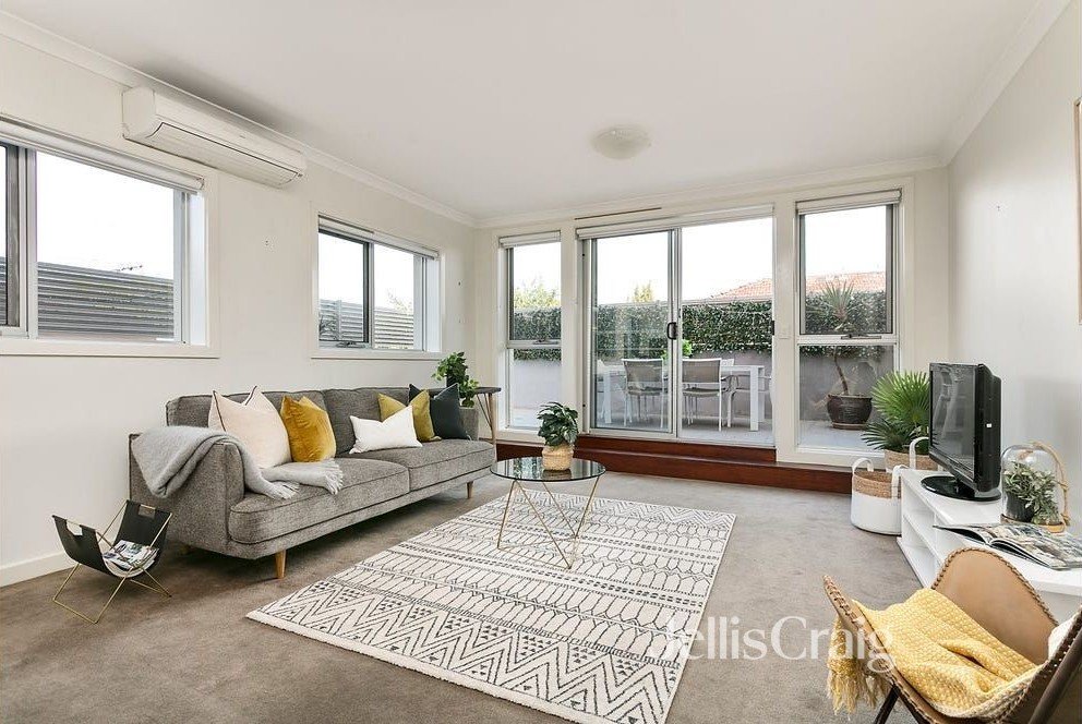 4/32 Dundas Street, Thornbury image 1