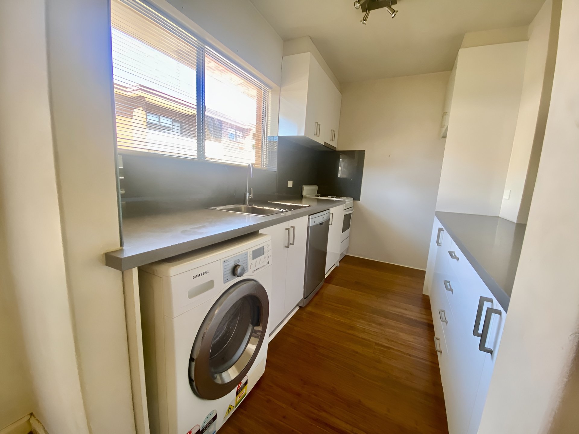 4/32 Empire Street, Footscray image 2
