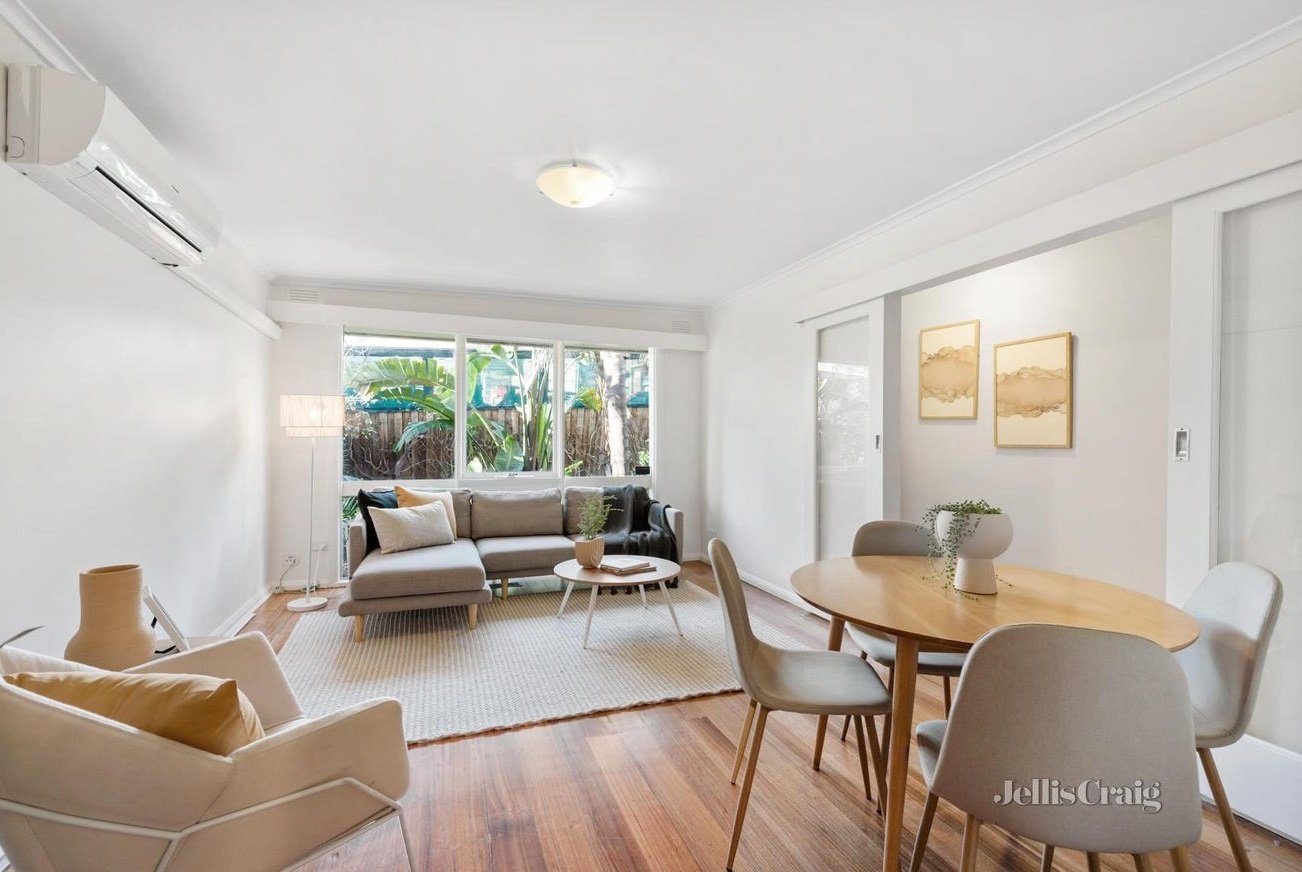 4/32 Firth Street, Doncaster image 1