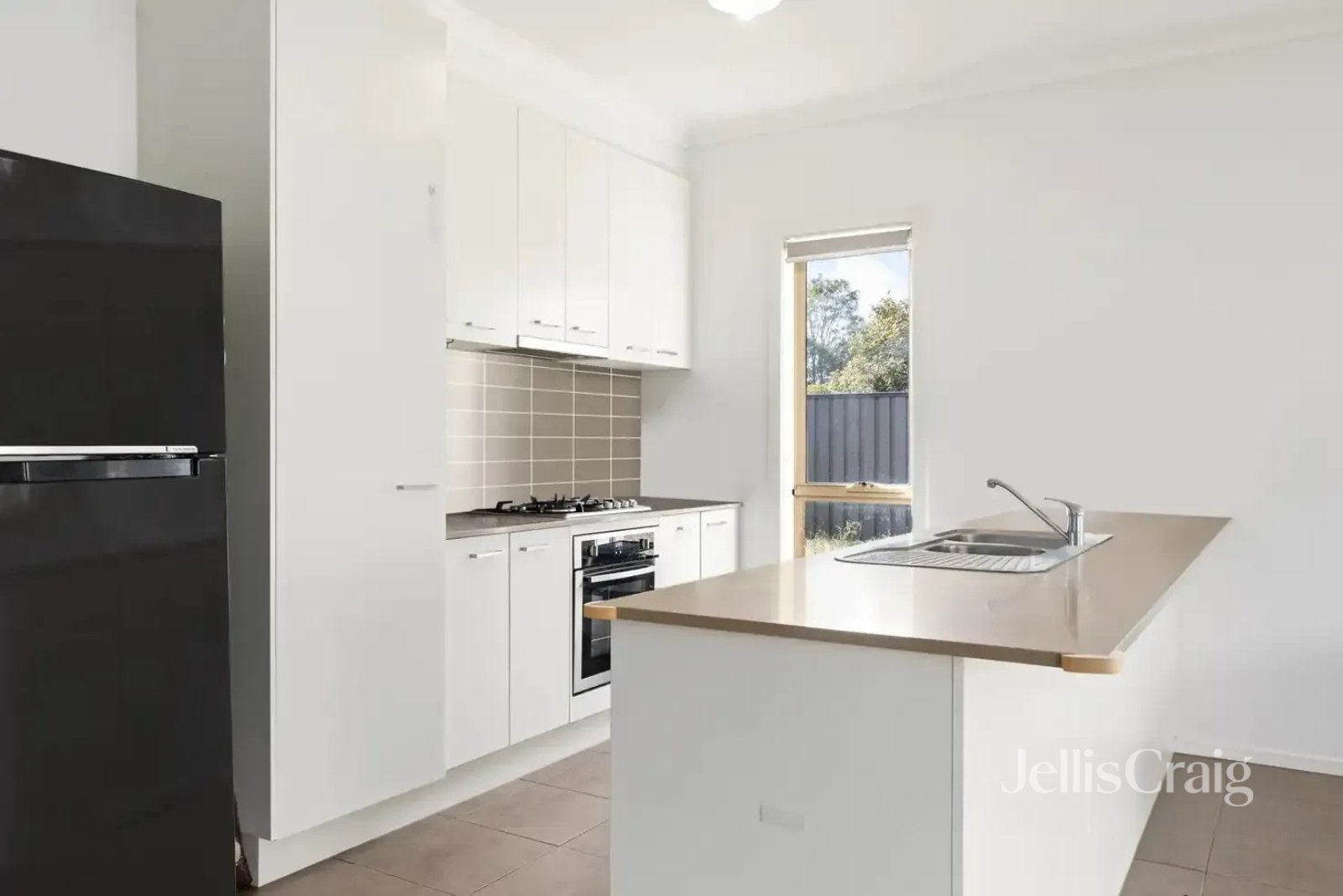 432 Masons Road, Mernda image 2