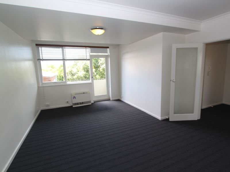 Property Gallery Thumbnail 4
