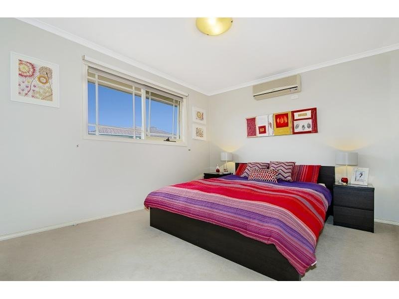 4/32 Winfield Road, Balwyn North image 5