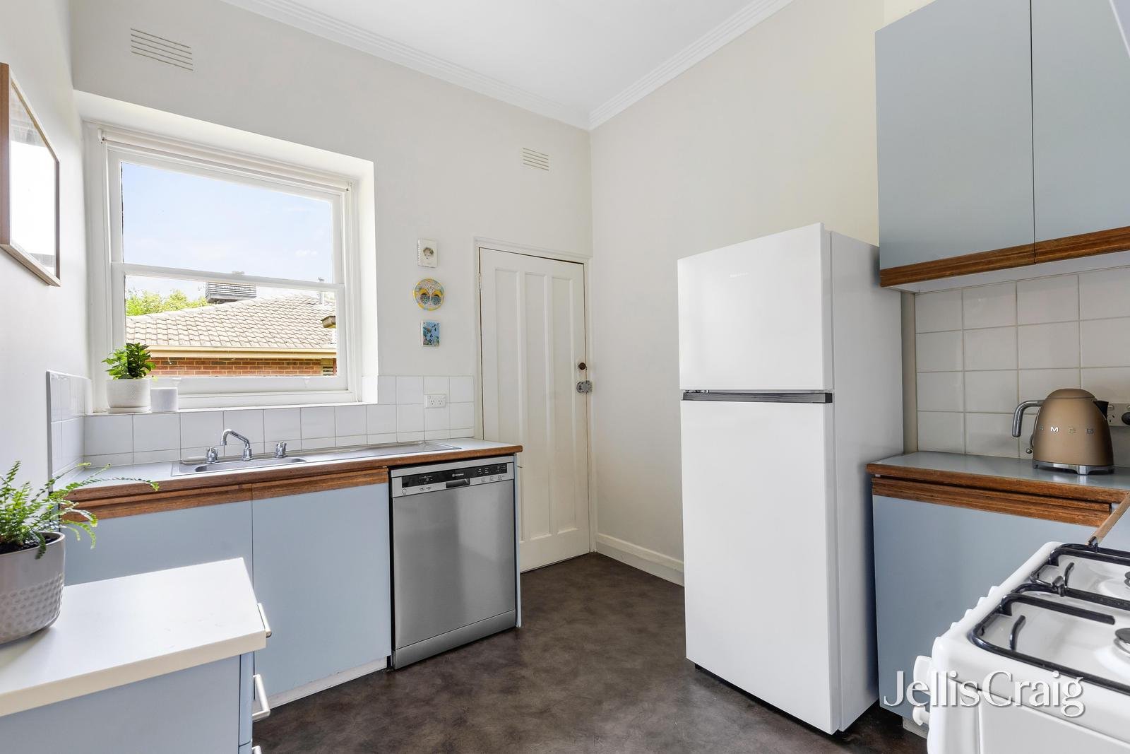 4/320 Cotham Road, Kew image 3