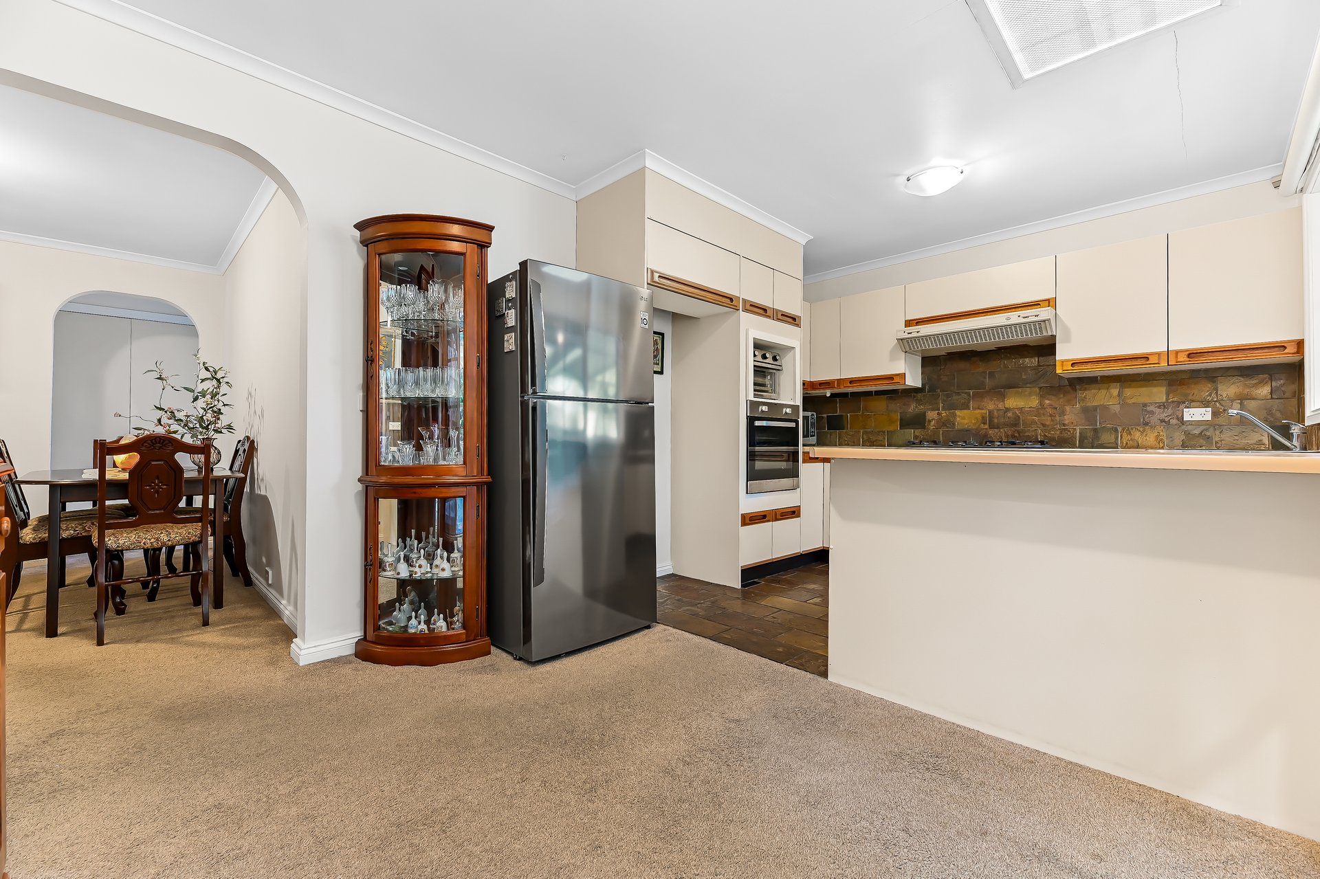 4/321 Blackburn Road, Mount&nbsp;Waverley image 4