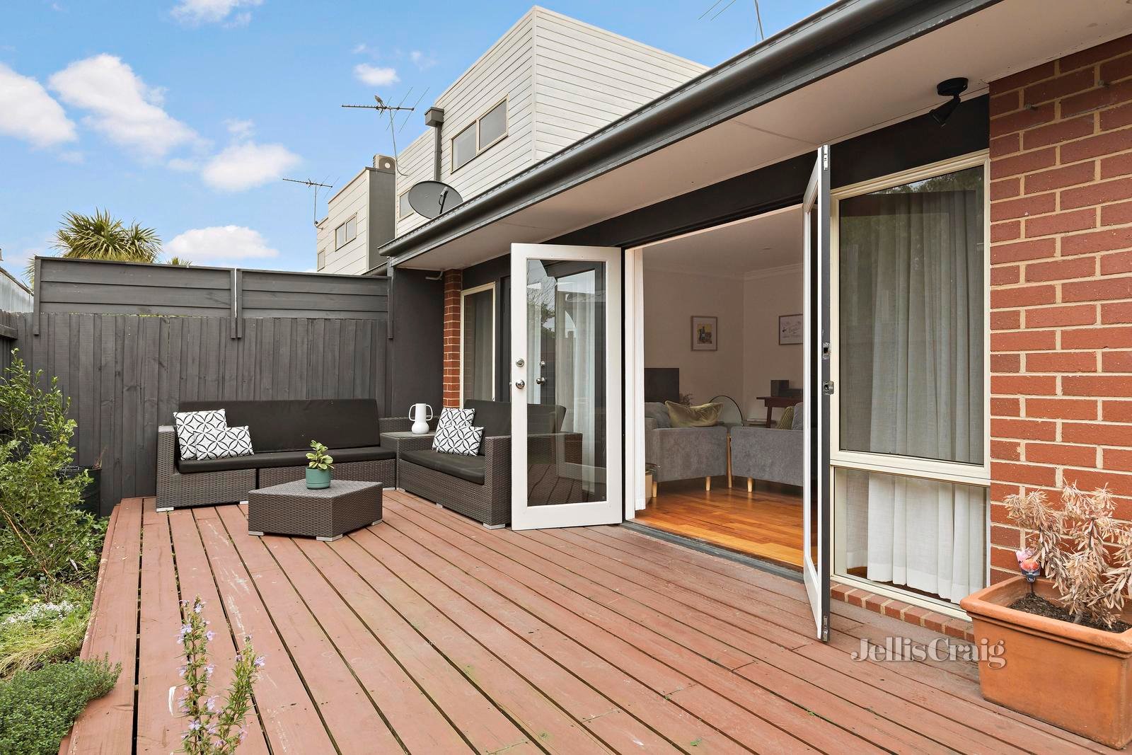 4/325 O'hea Street, Pascoe Vale South image 6