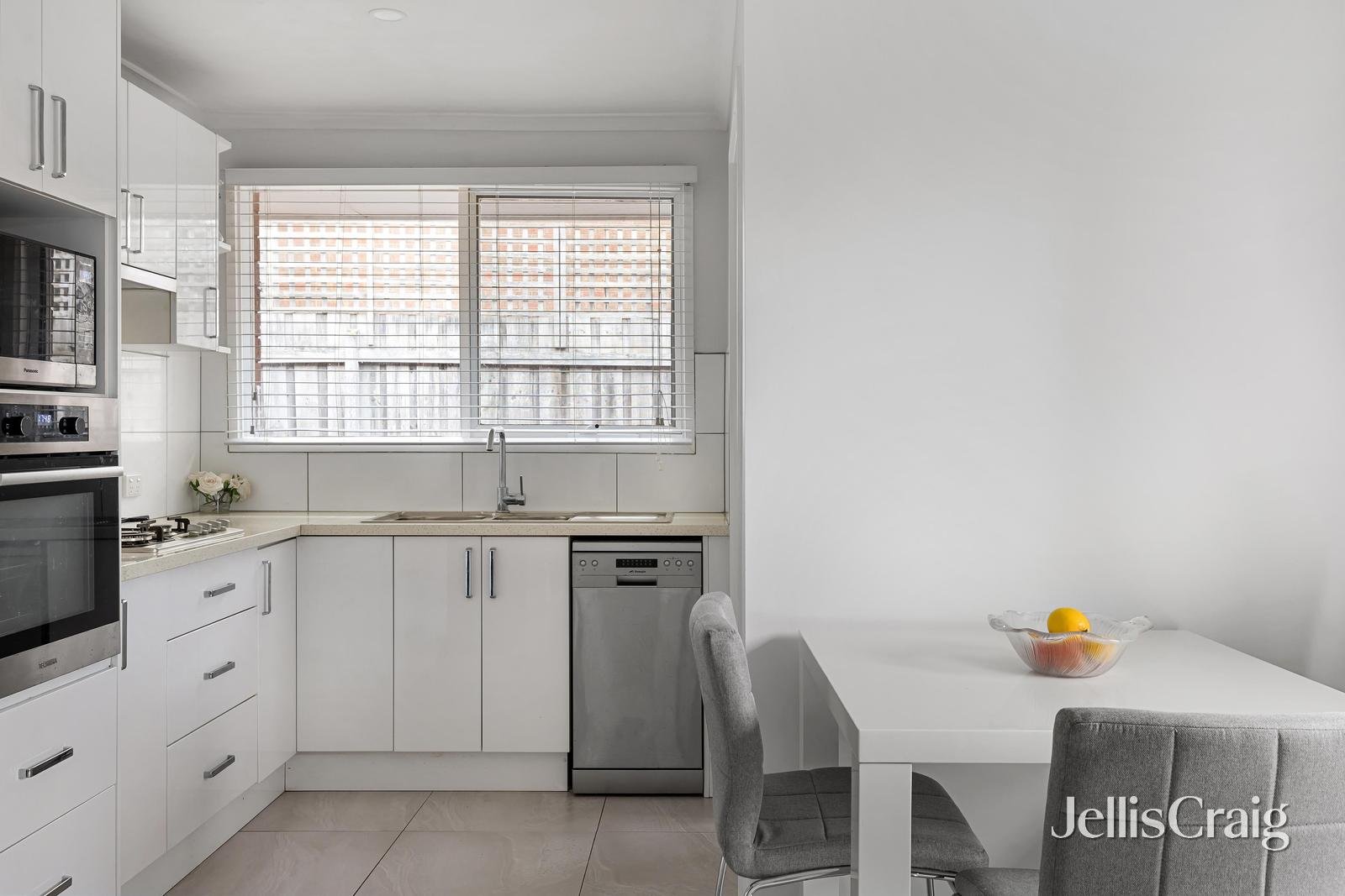 4/326 Lower Plenty Road, Viewbank image 8