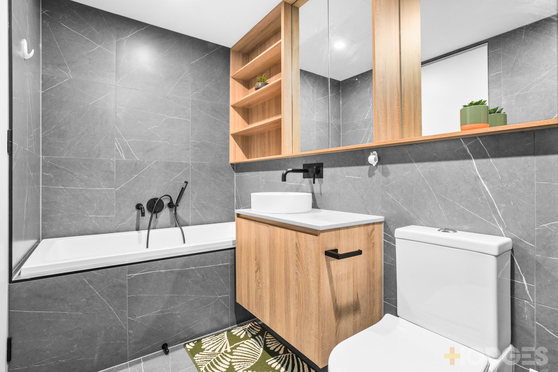 4 / 33 Hill Street Bentleigh East