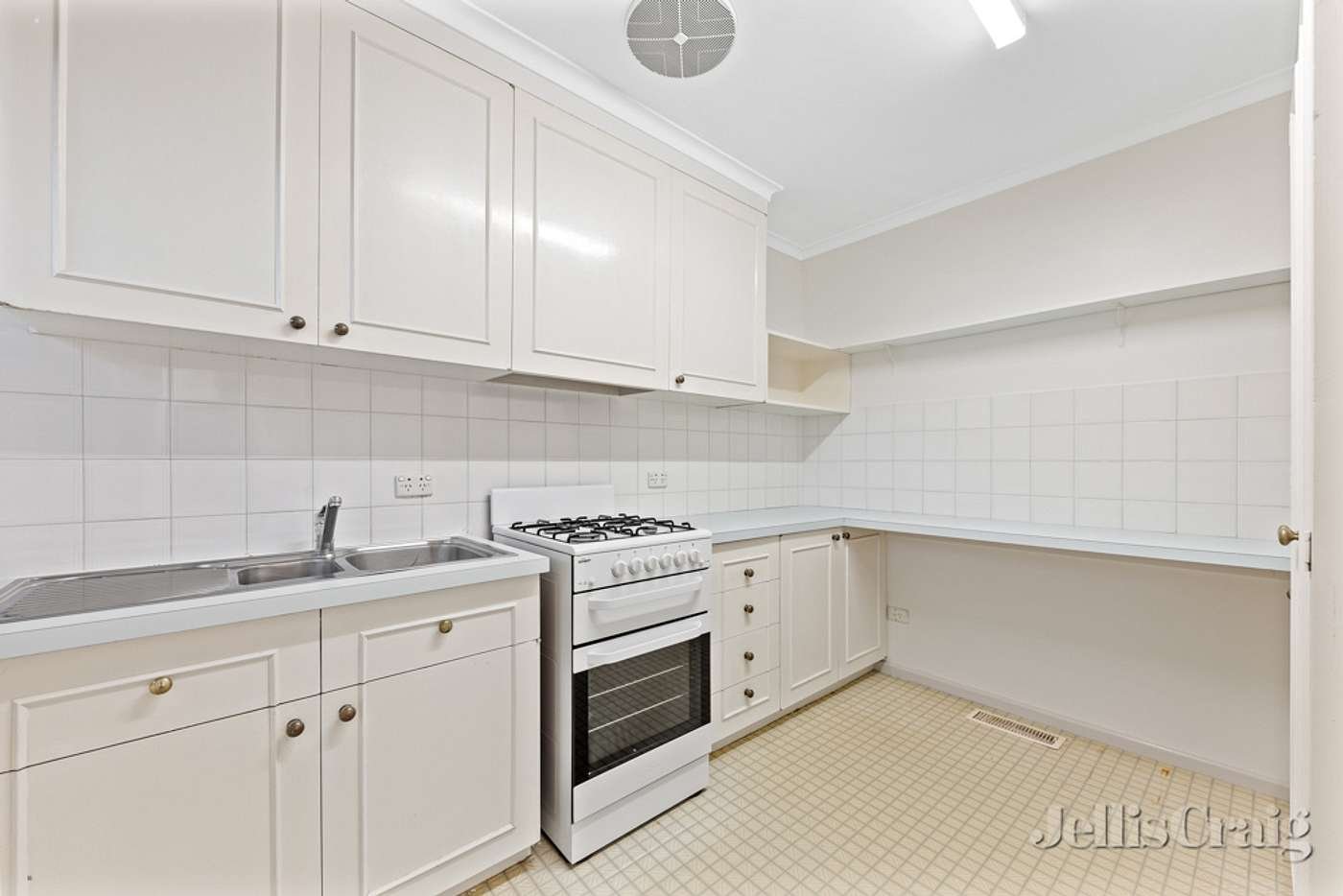 4/34 Albert Crescent, Surrey Hills image 2