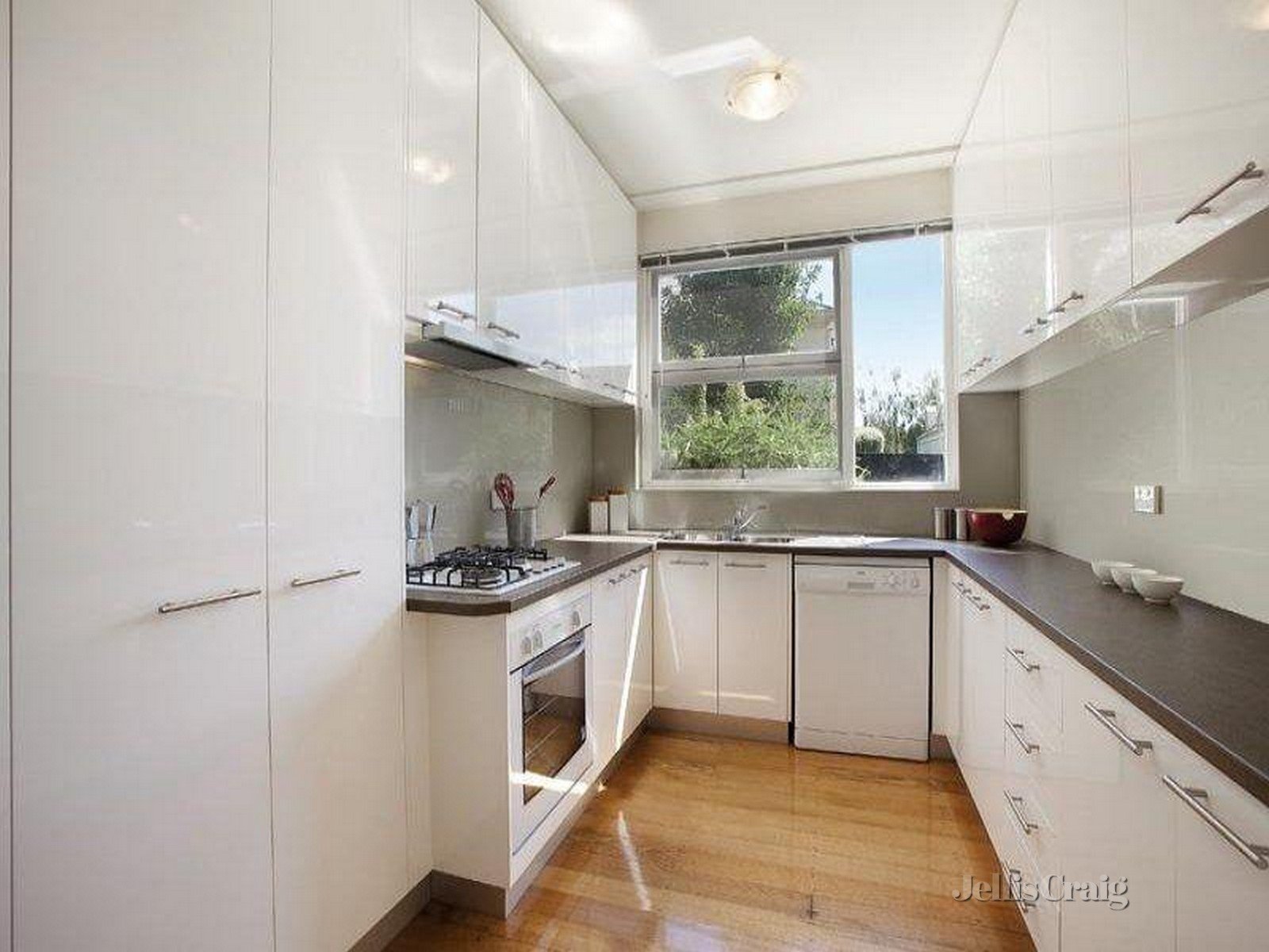 4/34 Alma Road, Camberwell image 4