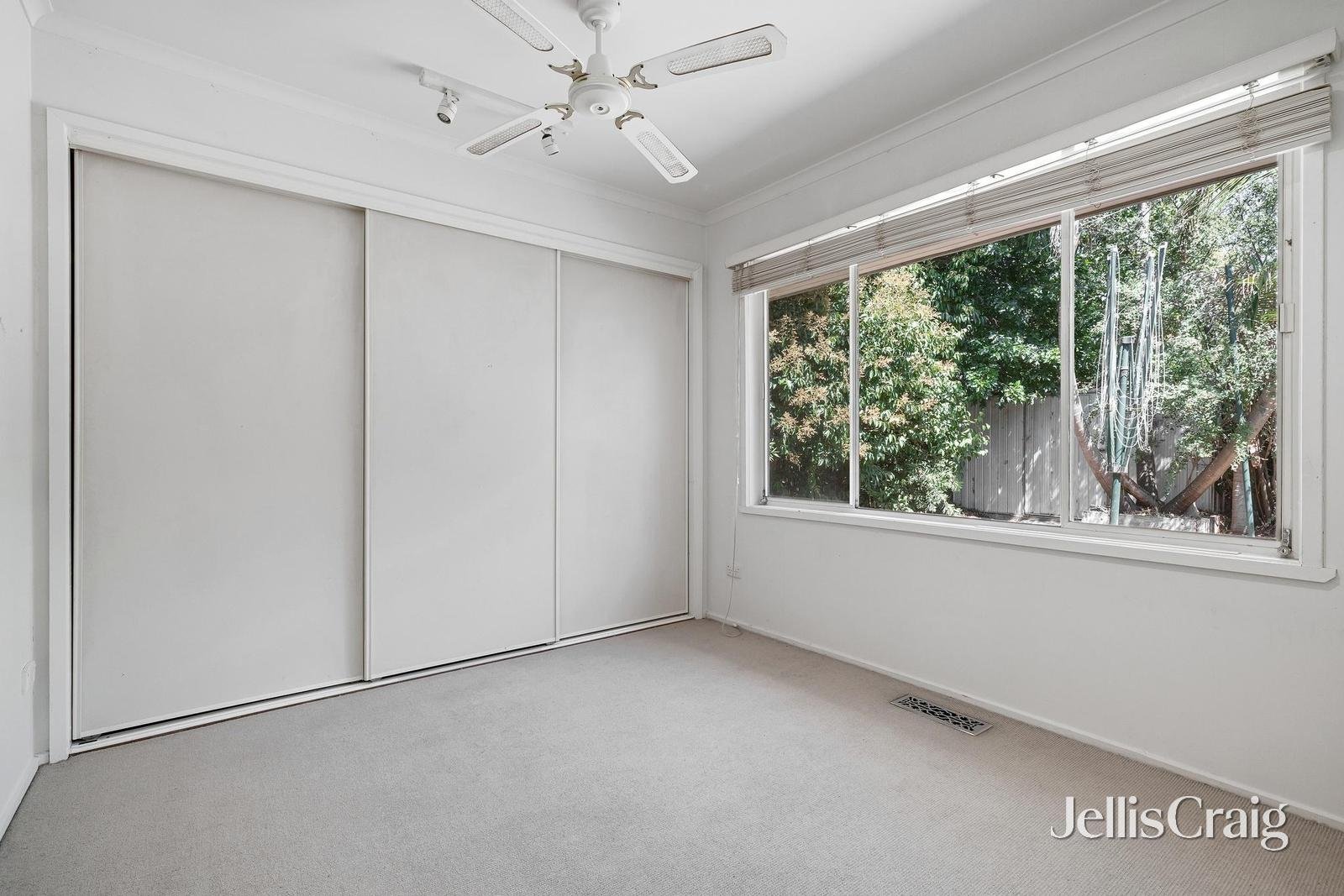 434 Dorset Road, Croydon image 6