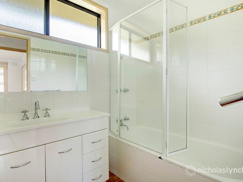 Property Gallery Thumbnail 6