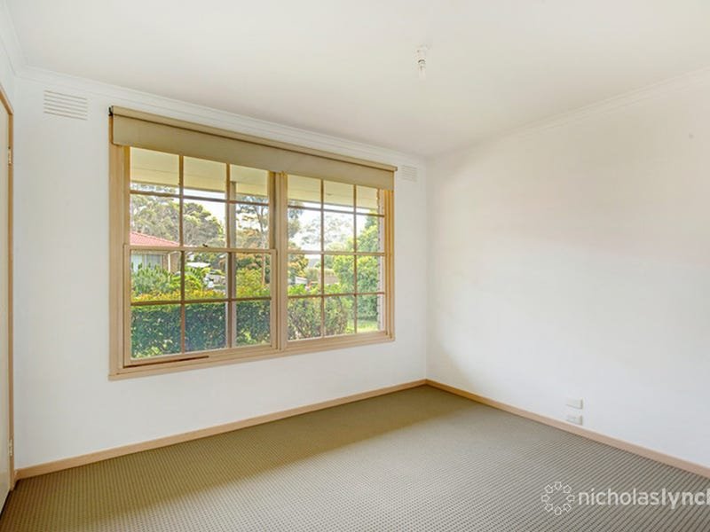 Property Gallery Thumbnail 9