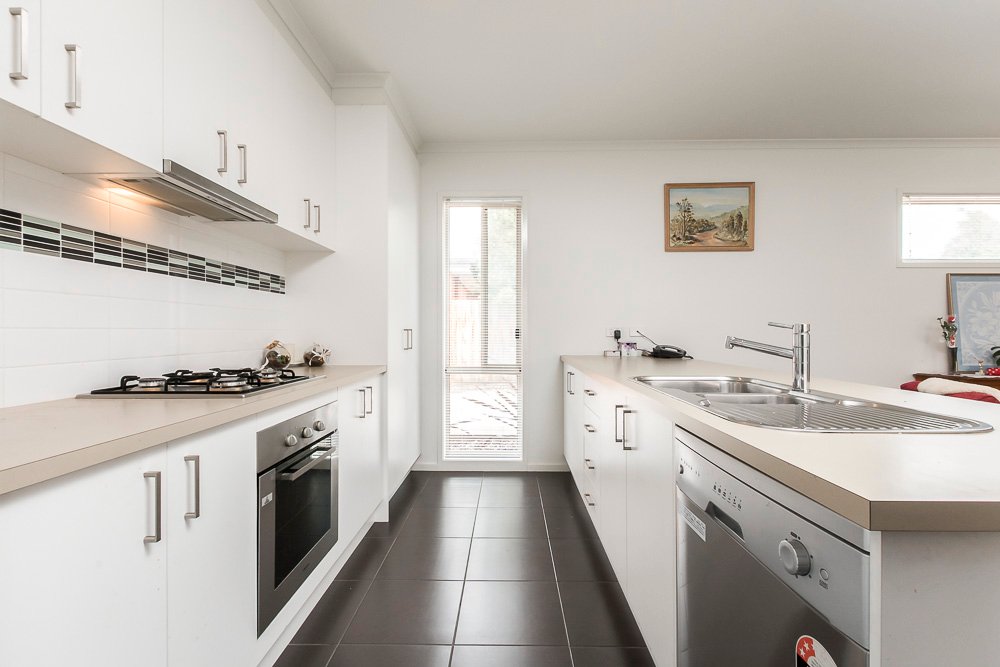 4/34 Glenfine Avenue, Hamlyn Heights image 8