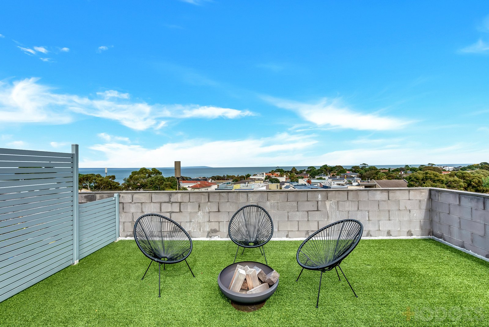 43 / 472 Beach Road Beaumaris