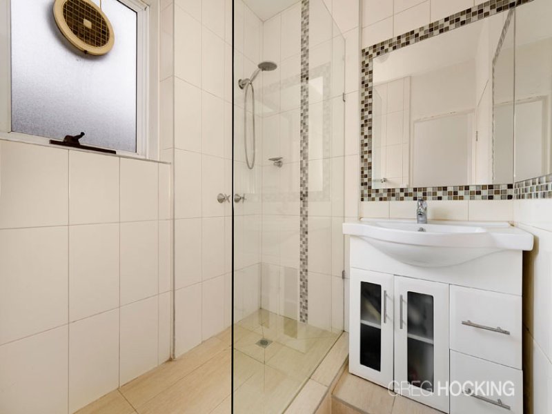 4/355 Blackshaws Road, Altona North image 6
